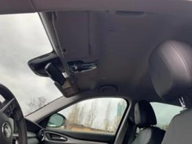 Alfa Romeo Stelvio 2.2D, Q4, 4x4, 3000km., снимка 12