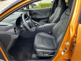 Toyota C-HR 2.0 HEV EXECUTIVE 4X4 PANORAMA  TOKYO GOLD | Mobile.bg    6