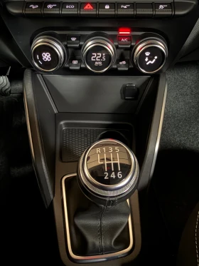 Dacia Duster 1.3Tce 4X4* 21хил.км! Пълна Сервизна История! - 15950 € / 31195.49 лв. - 66948836 13