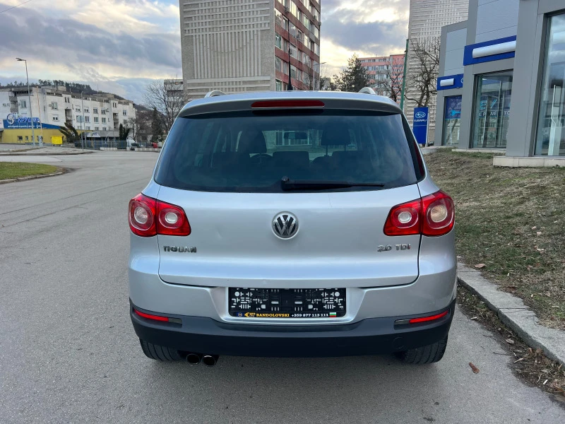 VW Tiguan 2.0TDI/4MOTION, снимка 6 - Автомобили и джипове - 43835430