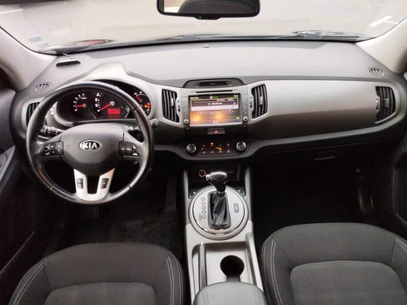 Kia Sportage 2.0 crdi  N1, снимка 8 - Автомобили и джипове - 48303461