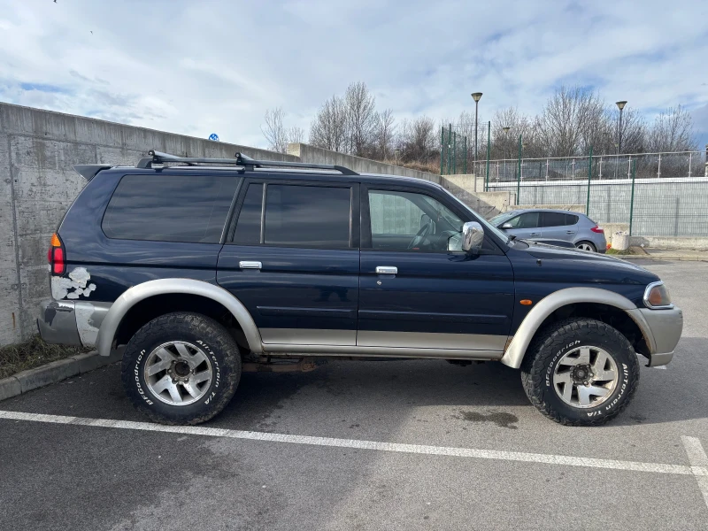 Mitsubishi Pajero sport 2.5тди КЛИМАТРОНИК , снимка 5 - Автомобили и джипове - 52353864