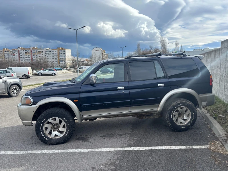 Mitsubishi Pajero sport 2.5тди КЛИМАТРОНИК , снимка 3 - Автомобили и джипове - 52353864