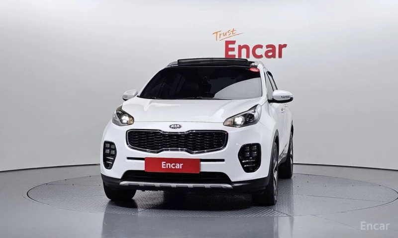 Kia Sportage, снимка 3 - Автомобили и джипове - 52615861