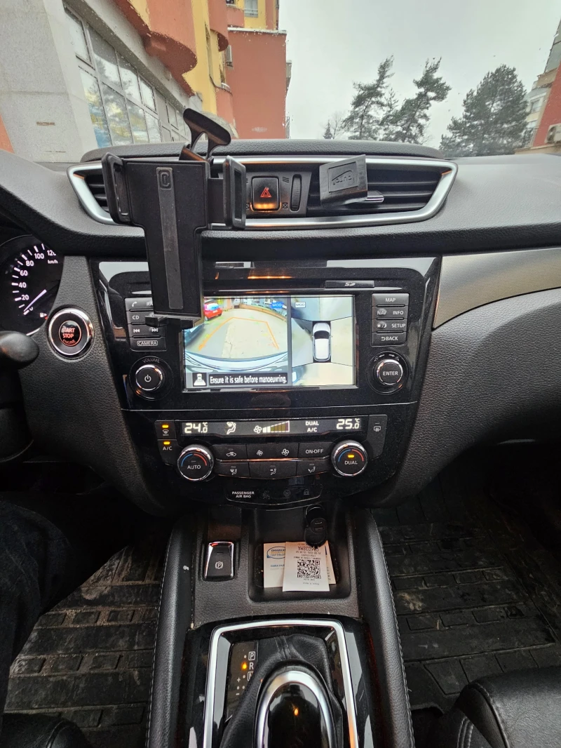 Nissan Qashqai 1.6DCI N-Connecta, снимка 12 - Автомобили и джипове - 52842057
