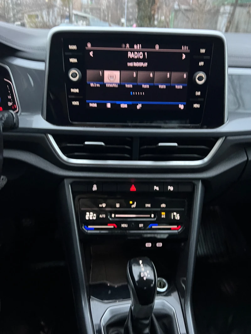 VW T-Roc 91 000 km, снимка 16 - Автомобили и джипове - 52878047