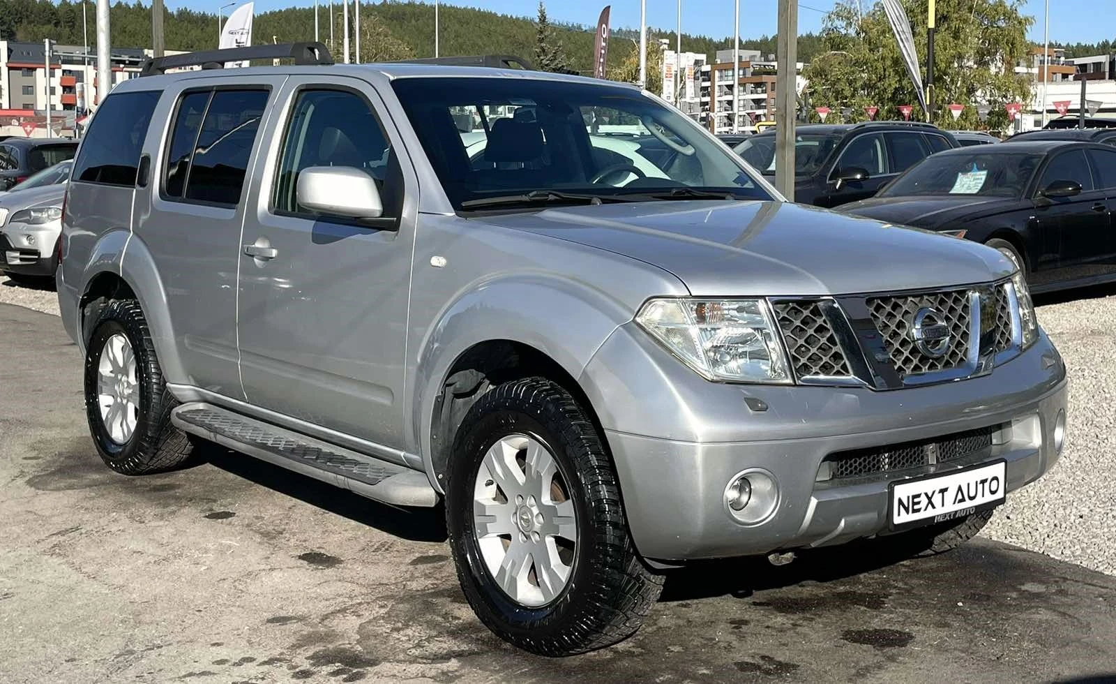 Nissan Pathfinder 2.5D 174HP NAVI - изображение 3