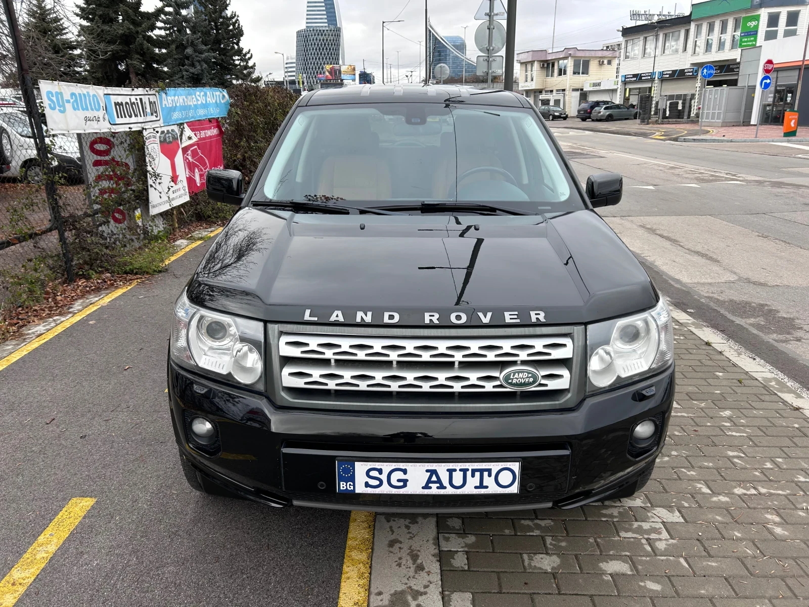 Land Rover Freelander 2 SD4 HSE СУПЕР СЪСТОЯНИЕ!!! - изображение 2