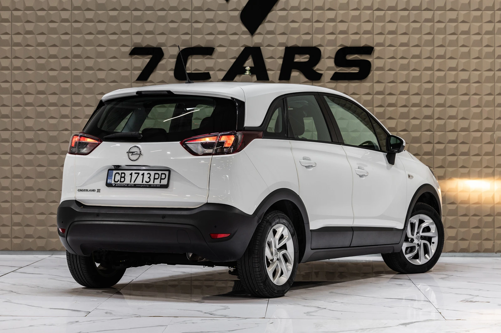 Opel Crossland X  - изображение 2