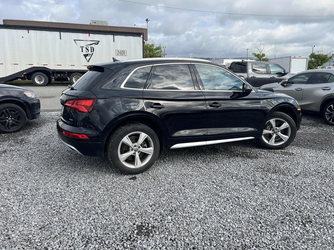 Audi Q5 Progressiv* Авто финансиране* Карфакс - изображение 3