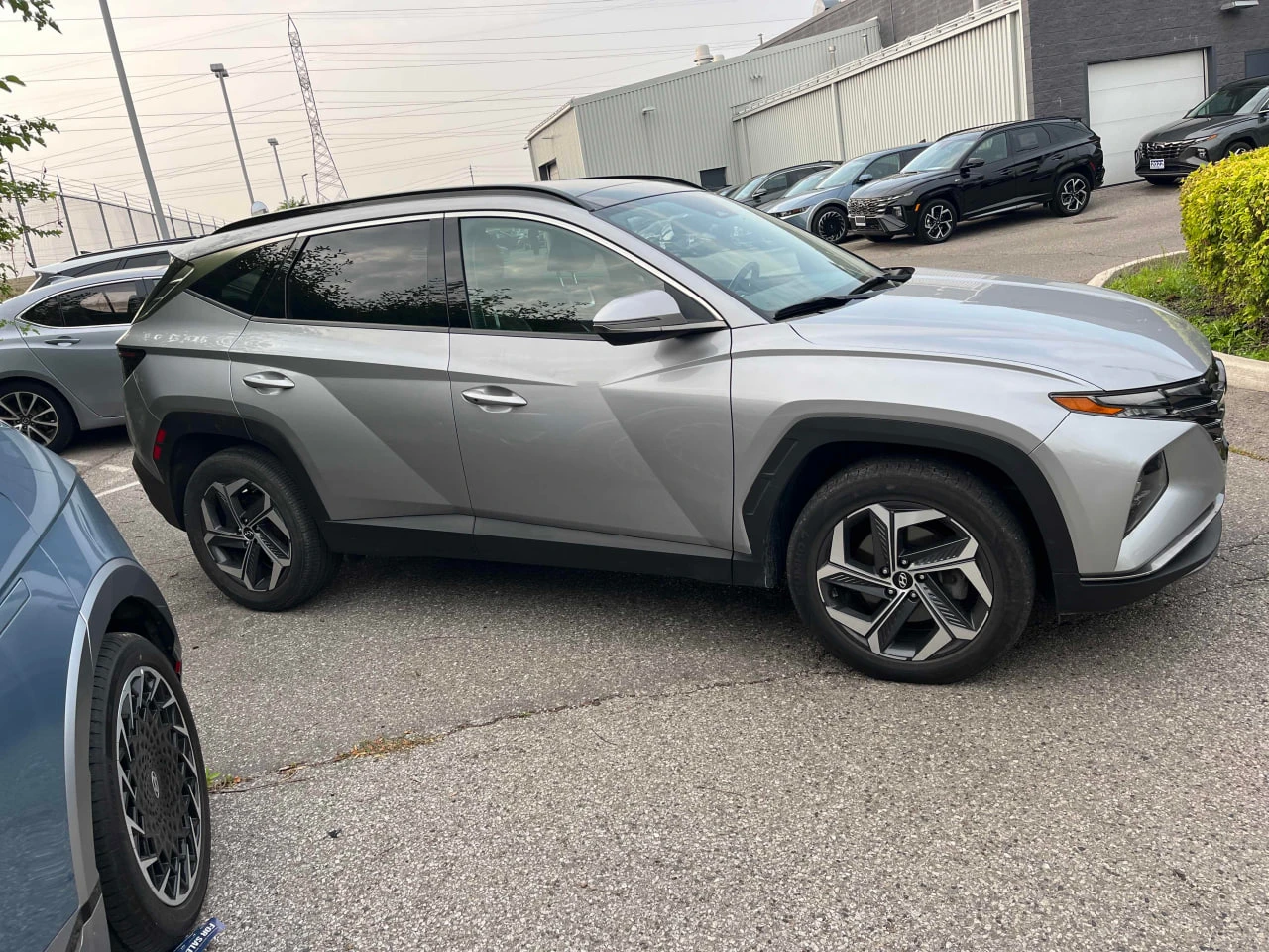 Hyundai Tucson * АВТО КРЕДИТ* ЦЕНА ДО БГ * CARFAX *  - изображение 3