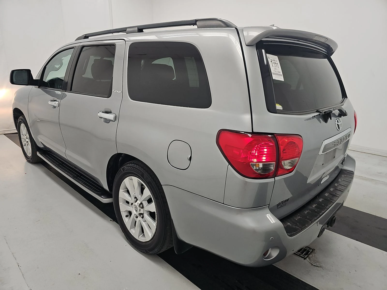 Toyota Sequoia PLATINUM* 5.7* V8* ПОДГРЕВ* КАМЕРА* КЕЙЛЕС - изображение 4