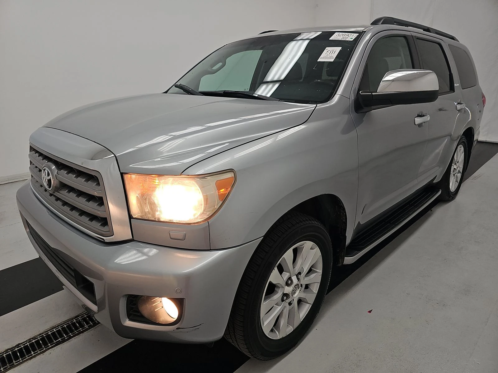 Toyota Sequoia PLATINUM* 5.7* V8* * *  | Mobile.bg   1