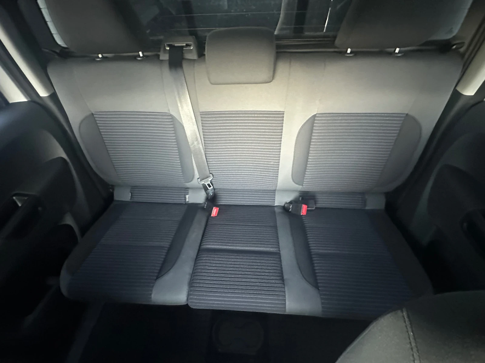 VW Amarok 2.0BiTDI* 196k.c.* REALNI KM*  | Mobile.bg � ����������� 11