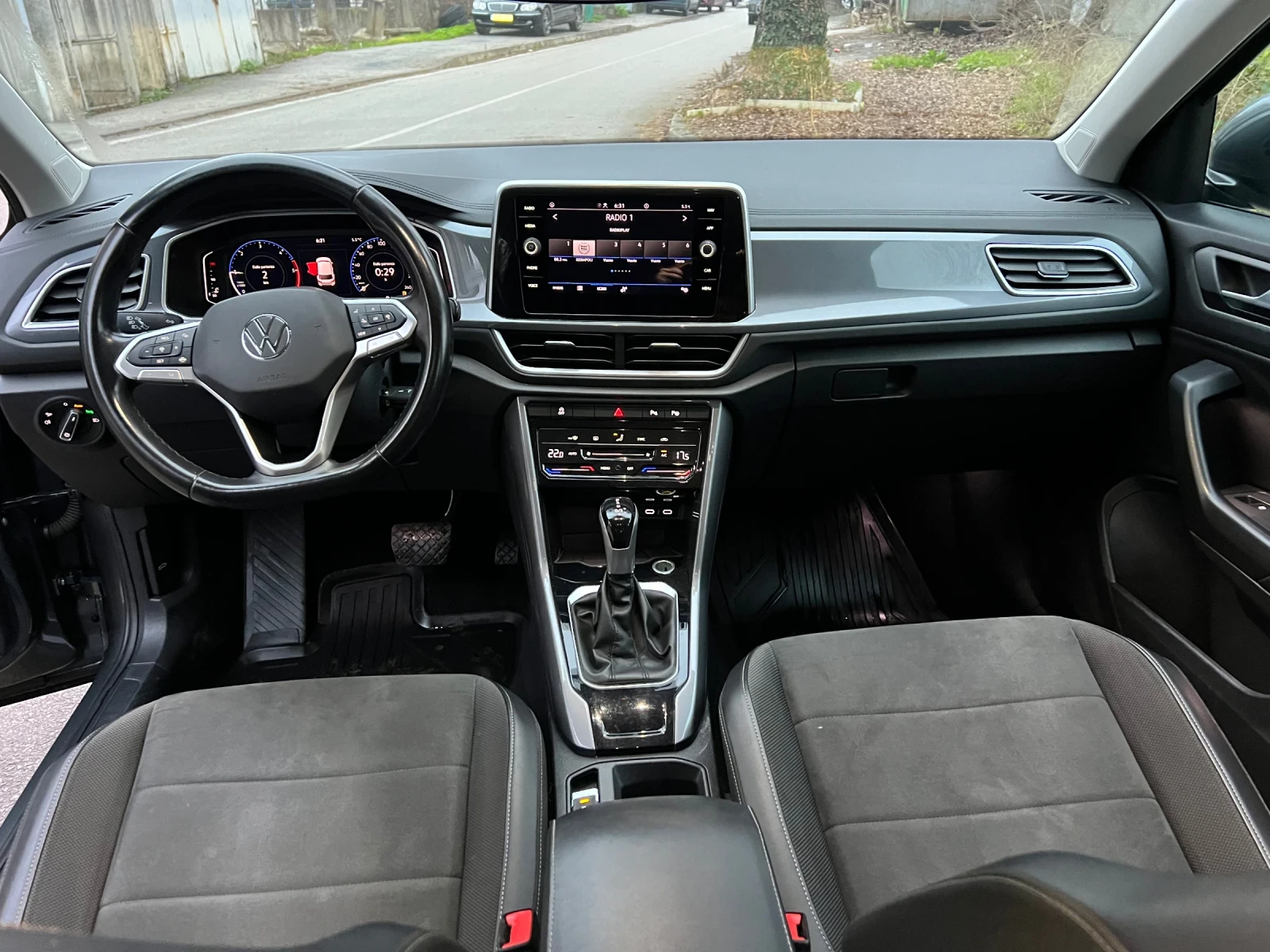 VW T-Roc 91 000 km | Mobile.bg � ����������� 14
