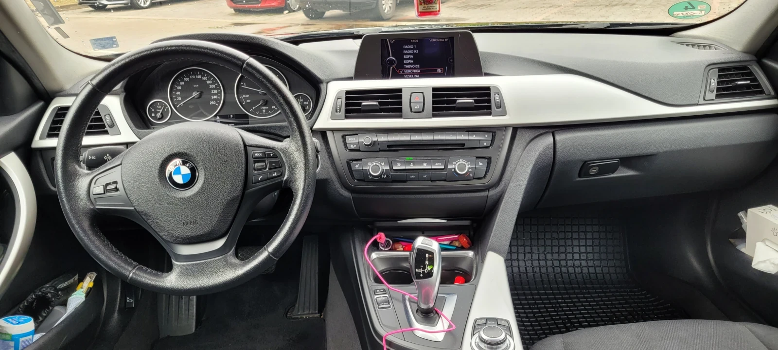 BMW 320 320D-184кс.Автоматик.Сменена верига , снимка 3 - Автомобили и джипове - 53790900