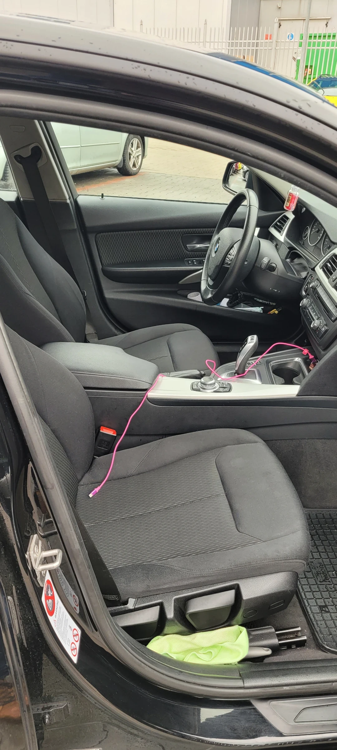 BMW 320 320D-184кс.Автоматик.Сменена верига , снимка 14 - Автомобили и джипове - 53790900