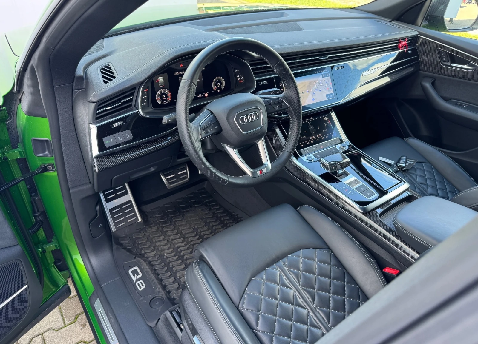 Audi Q8 50TDI Quattro S-Line - изображение 6