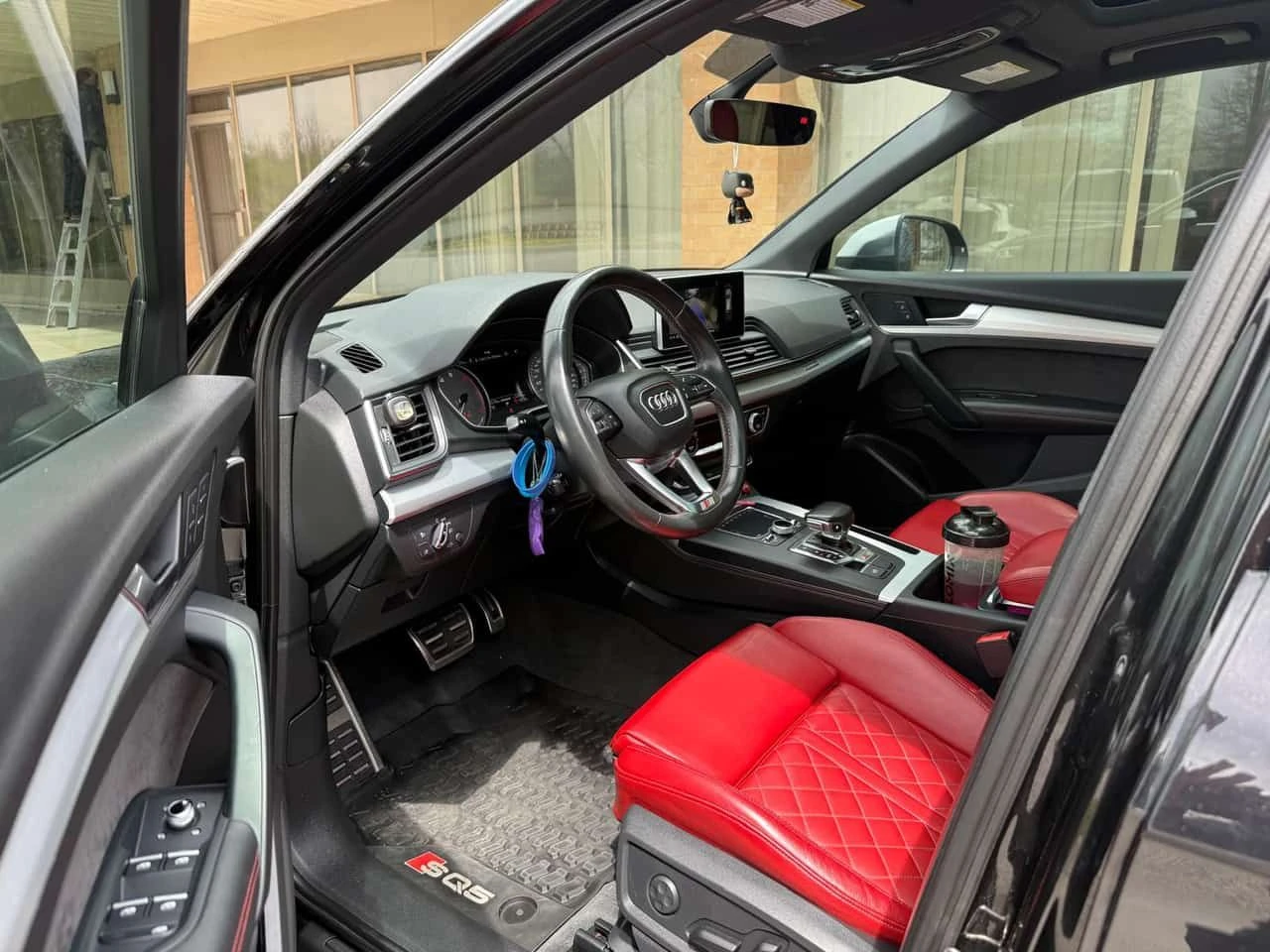 Audi SQ5 Progressiv/ПАНОРАМА/БЕЗ ИНЦИДЕНТИ, снимка 7 - Автомобили и джипове - 54459641