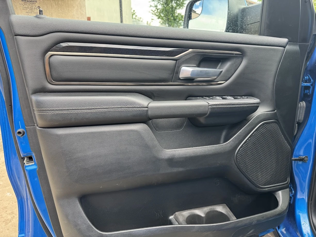 Dodge RAM 1500 Sport, снимка 9 - Автомобили и джипове - 54928135