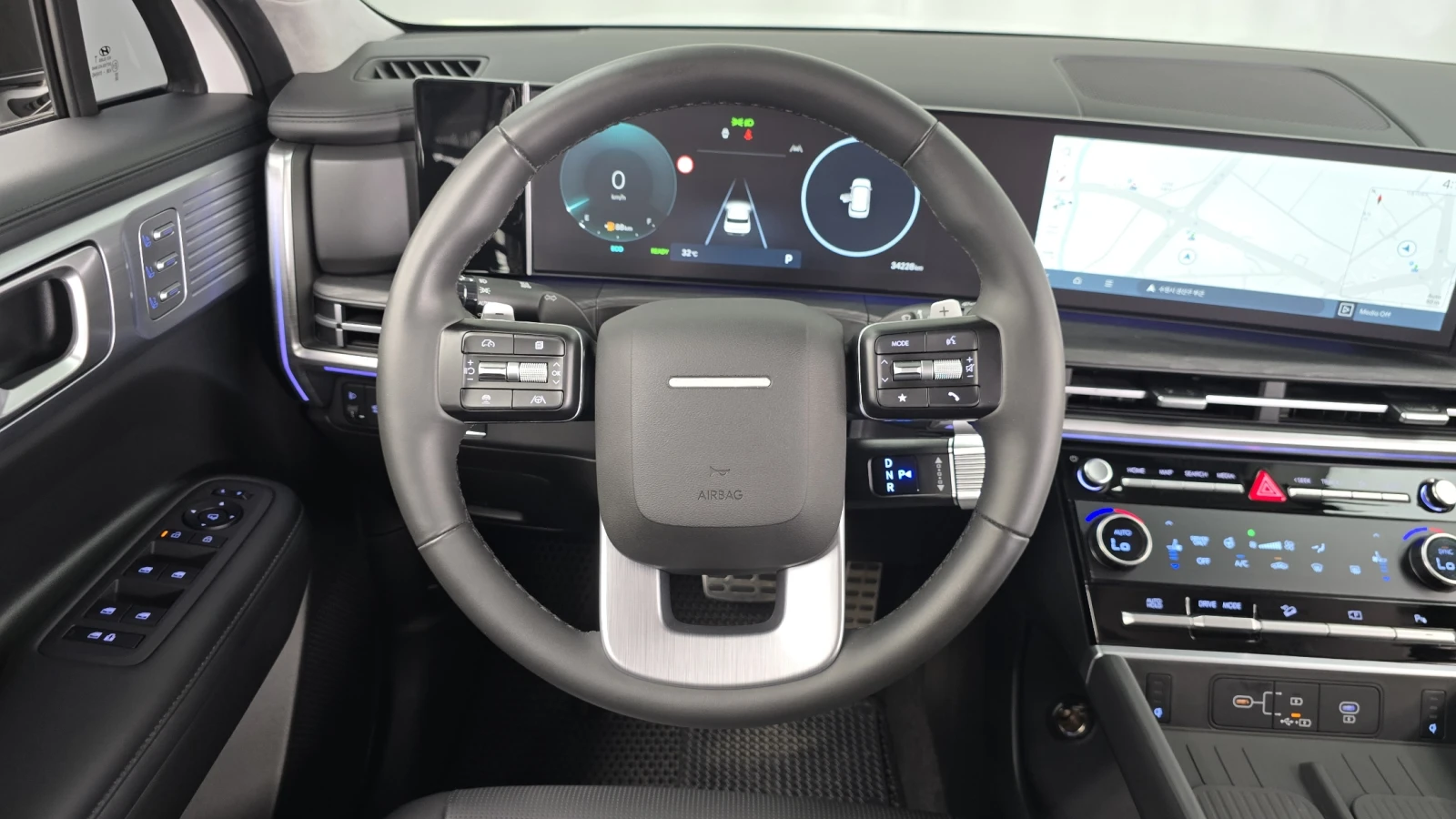 Hyundai Santa fe 1.6 HEV Prestige* BLIND SPOT* МАСАЖ* КРАЙНА ЦЕНА, снимка 13 - Автомобили и джипове - 55334921