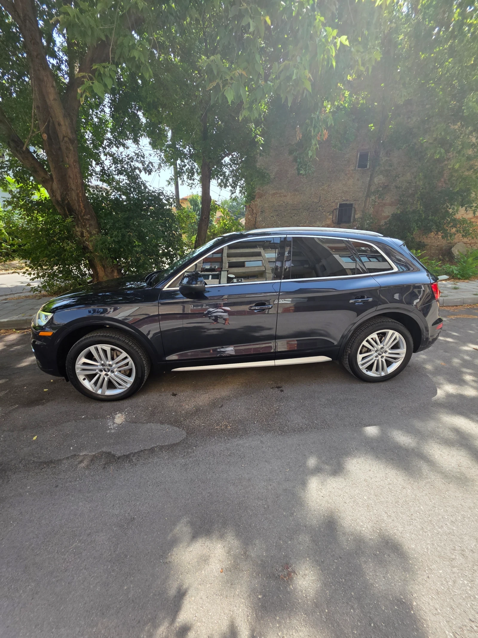 Audi Q5 2.0 TFSI Premium plus 360kameri