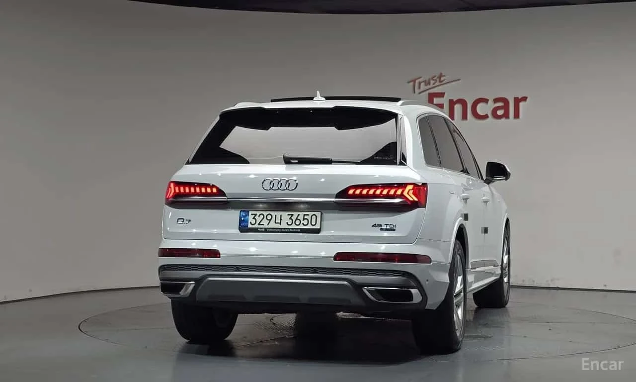 Audi Q7 * 45 TDI Quattro Premium * , снимка 4 - Автомобили и джипове - 56185400