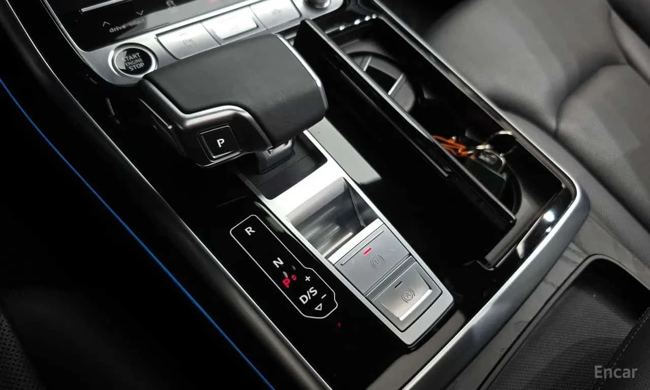 Audi Q7 * 45 TDI Quattro Premium * , снимка 9 - Автомобили и джипове - 56185400