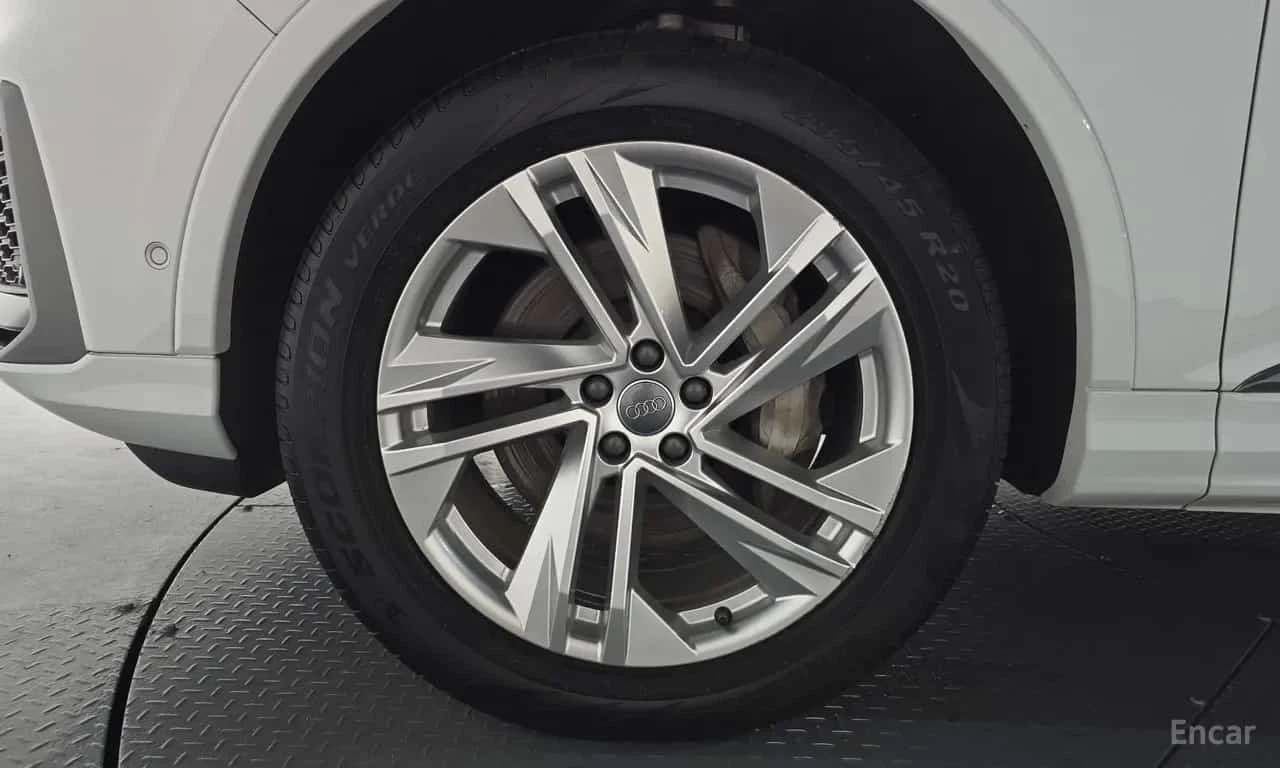 Audi Q7 * 45 TDI Quattro Premium * , снимка 5 - Автомобили и джипове - 56185400