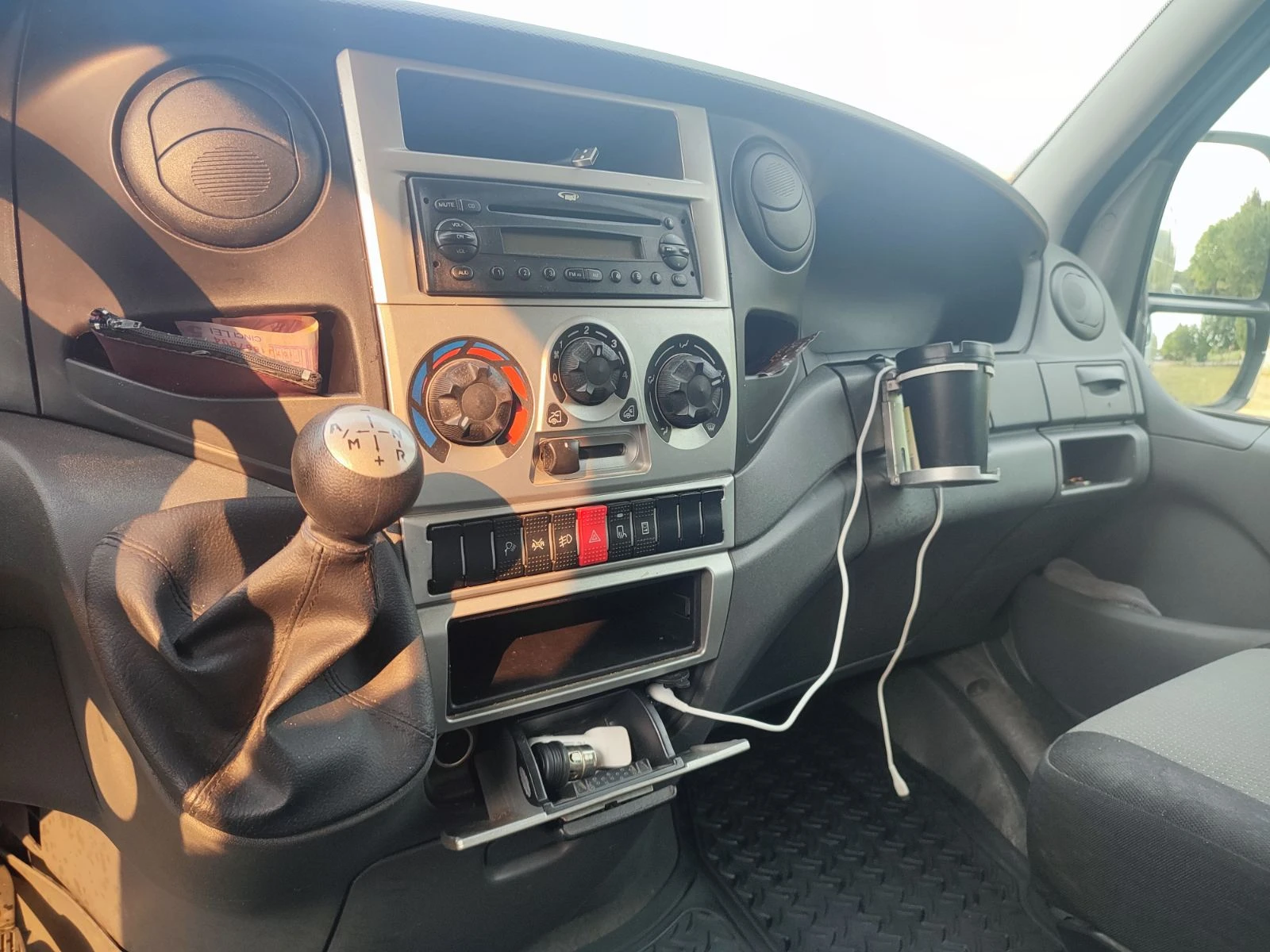 Iveco Daily, снимка 3 - Бусове и автобуси - 55048856