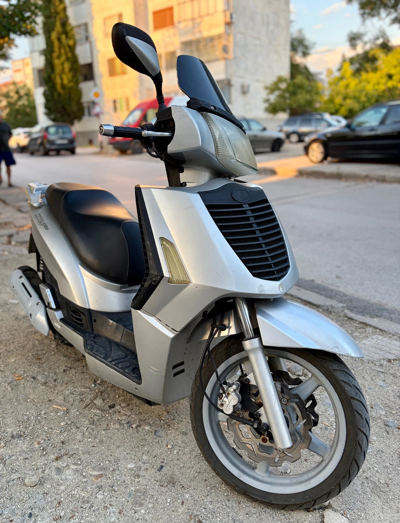 Kymco People