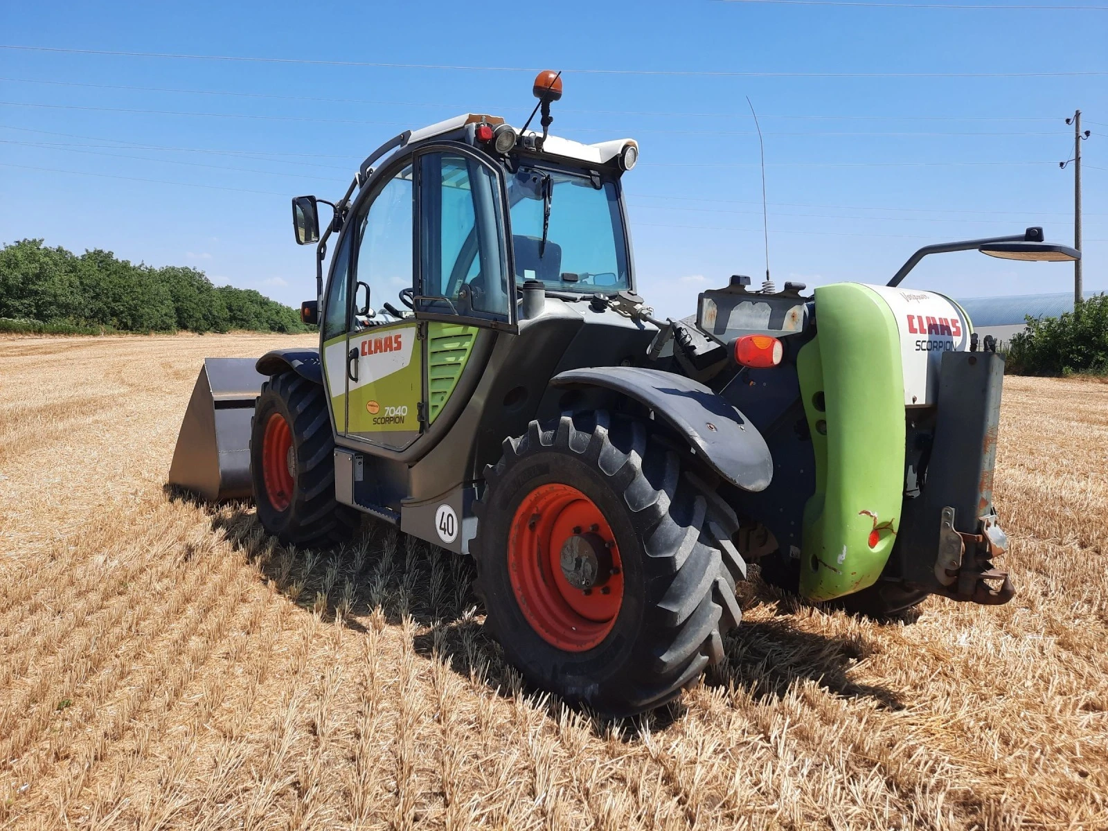 Телескопичен товарач Claas 7040 VP - изображение 2