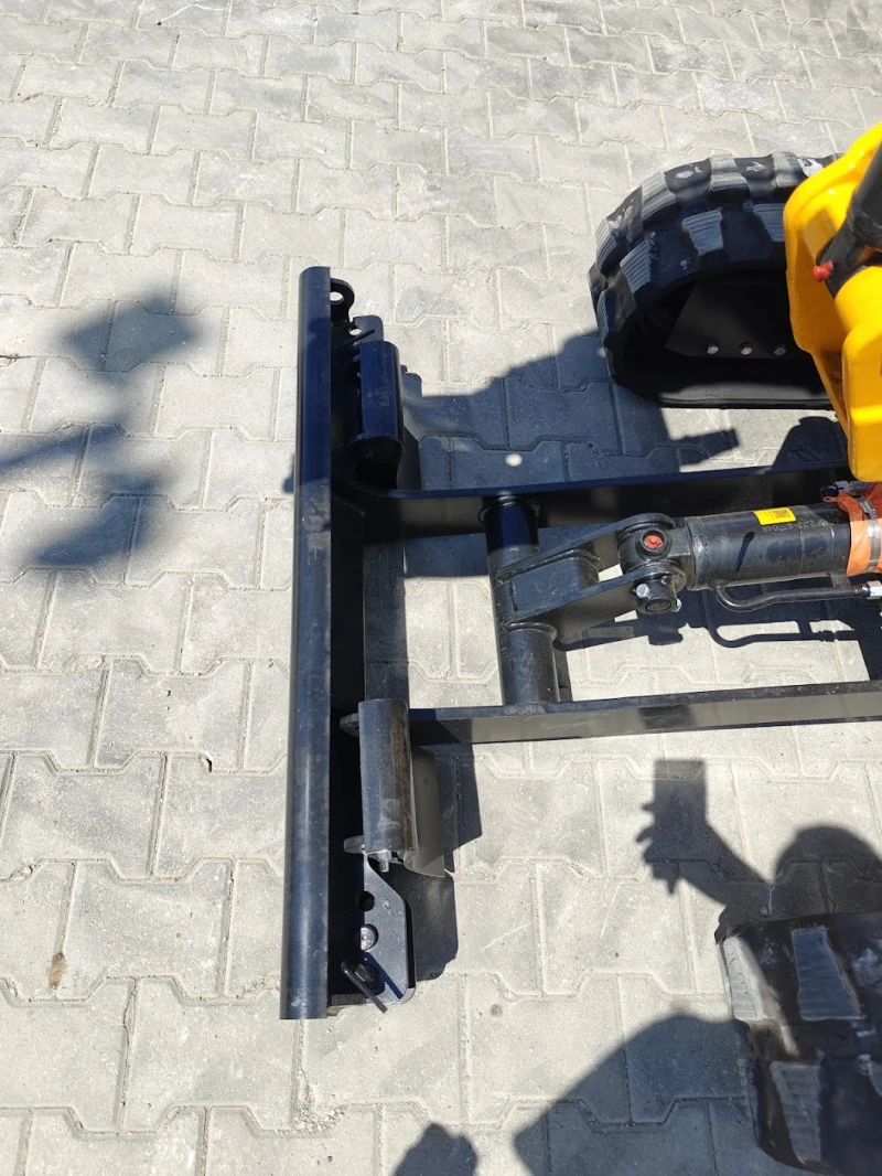 Багер Друга марка Lonking CDM6020, снимка 15 - Индустриална техника - 51217147