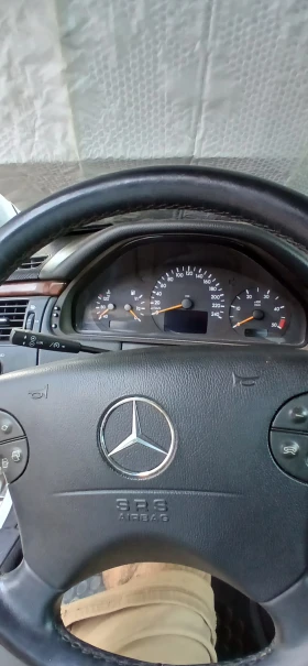 Мерцедес е220 цдй 143к.с, снимка 10