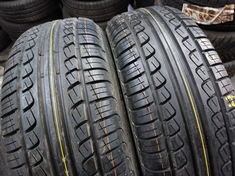 Гуми Летни 205/60R15, снимка 3 - Гуми и джанти - 37110398