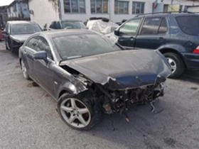 Mercedes-Benz CLS 500 На части 500 би турбо , снимка 1