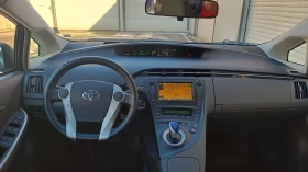 Toyota Prius Отлична ! Газова уредба !, снимка 13