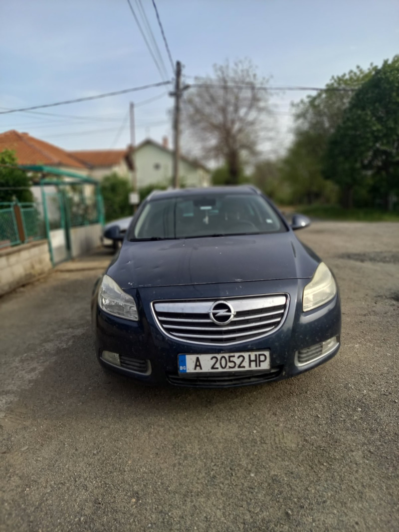 Opel Insignia, снимка 1 - Автомобили и джипове - 45343716