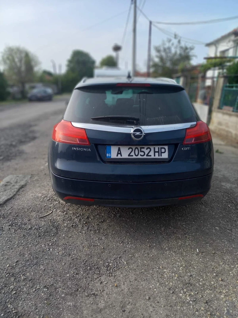 Opel Insignia, снимка 2 - Автомобили и джипове - 47723677