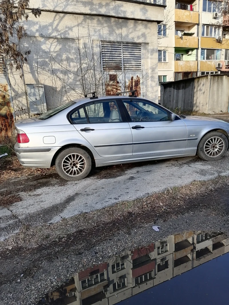 BMW 320, снимка 3 - Автомобили и джипове - 48304102