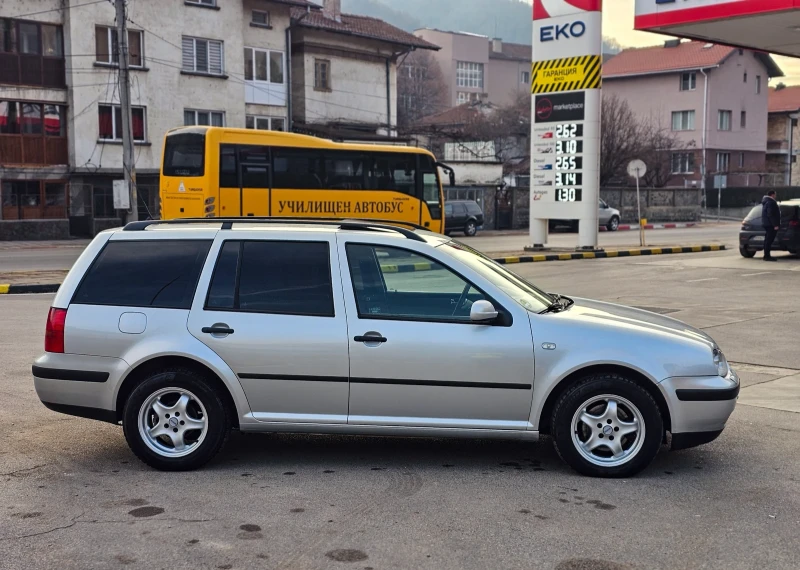 VW Golf 1.9TDI 101hp Special Edition , снимка 6 - Автомобили и джипове - 48776745