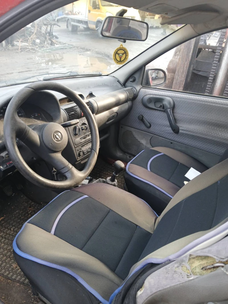 Opel Corsa, снимка 3 - Автомобили и джипове - 49049929