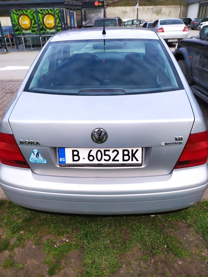 VW Bora Bora, снимка 4 - Автомобили и джипове - 49113544