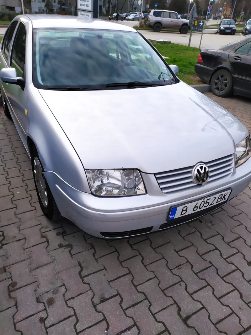 VW Bora Bora, снимка 2 - Автомобили и джипове - 49113544