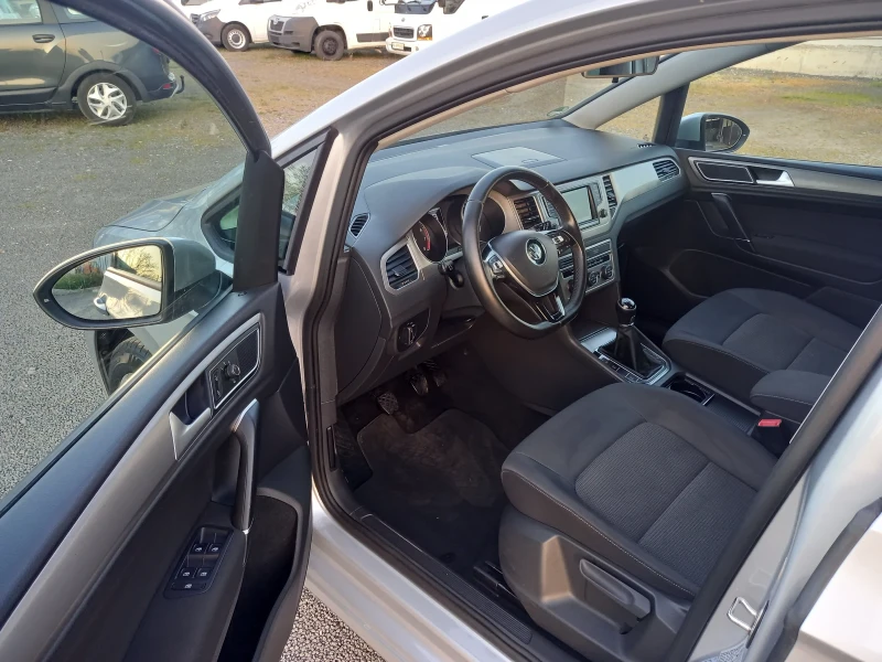 VW Sportsvan, снимка 13 - Автомобили и джипове - 49937816