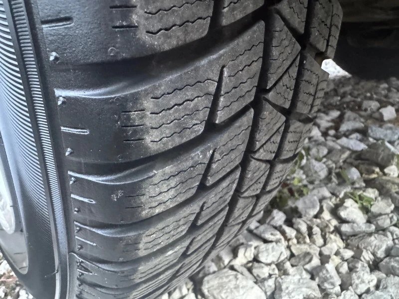 Kia Rio 1.4i KLiMA 150000km., снимка 8 - Автомобили и джипове - 52733521