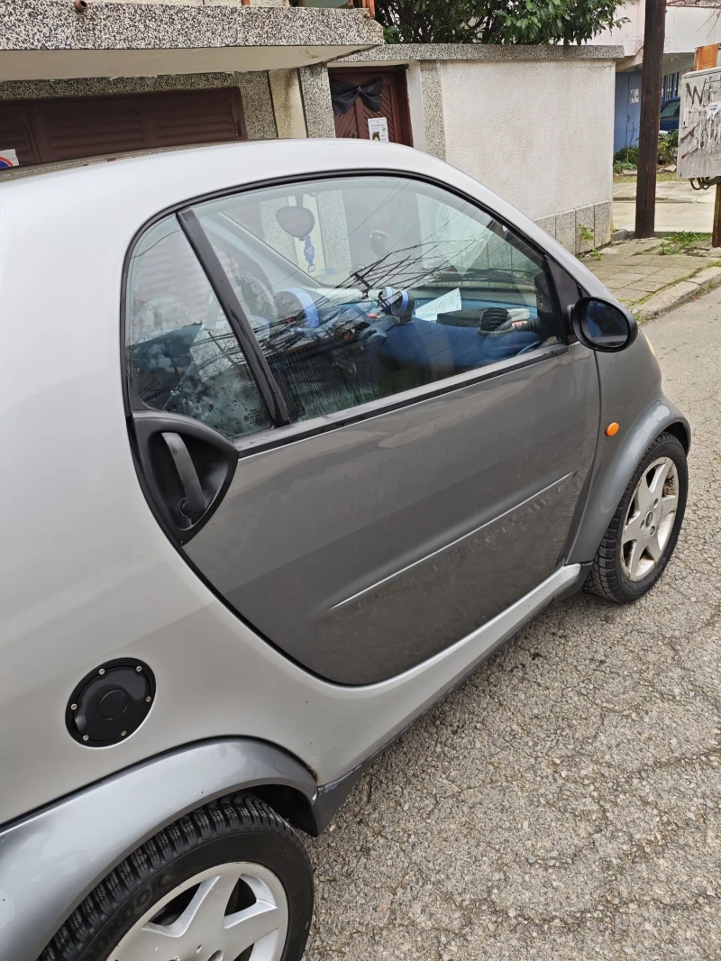 Smart Fortwo, снимка 10 - Автомобили и джипове - 52943652