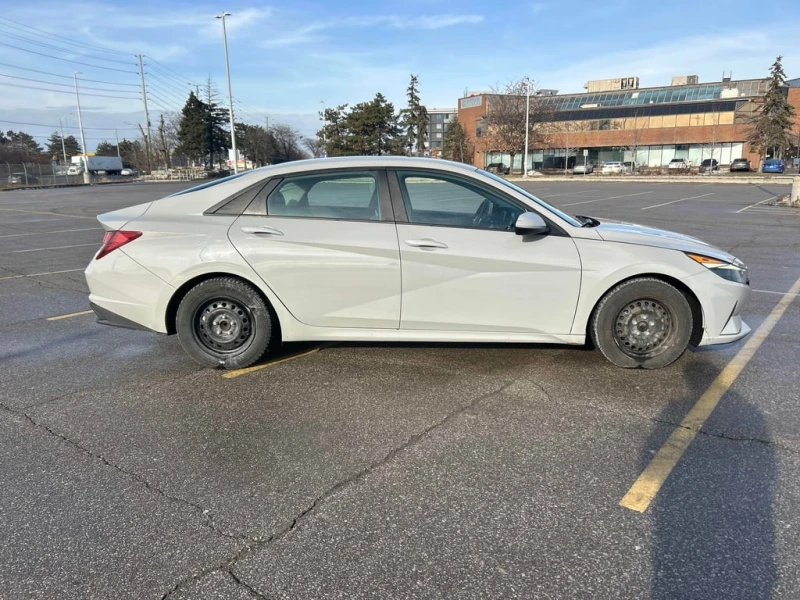 Hyundai Elantra 2022 Essential * БЕЗ ПЪРВОНАЧАЛНА ВНОСКА, снимка 4 - Автомобили и джипове - 52951901