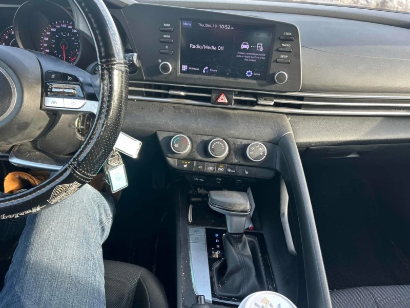 Hyundai Elantra 2022 Essential * БЕЗ ПЪРВОНАЧАЛНА ВНОСКА, снимка 9 - Автомобили и джипове - 52951901