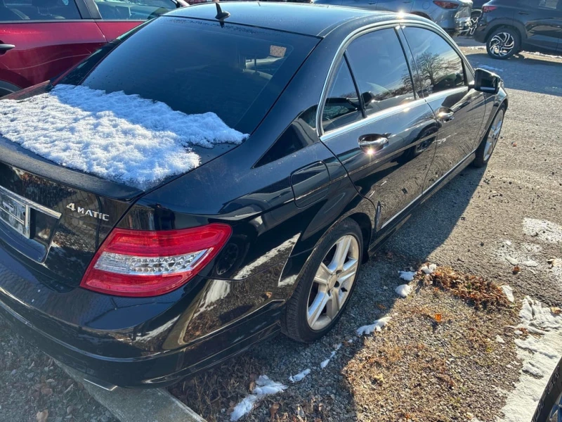 Mercedes-Benz C 300 * CARFAX * ЦЕНА ДО БГ, снимка 3 - Автомобили и джипове - 53112495